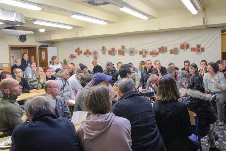 Sveti Jožef in križev pot z brezdomci